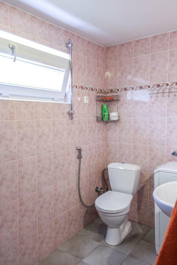Apartman Marta Banka Zewnętrze zdjęcie